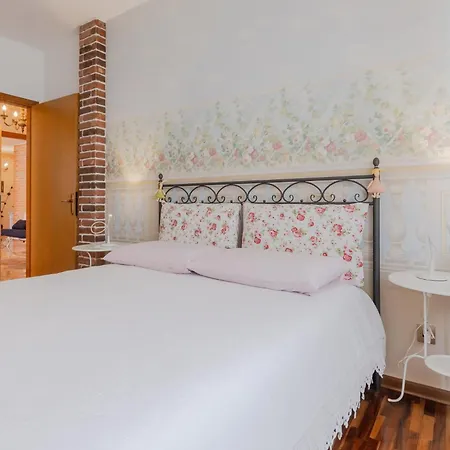 Apartament Talamini *