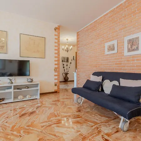 Talamini Apartament *